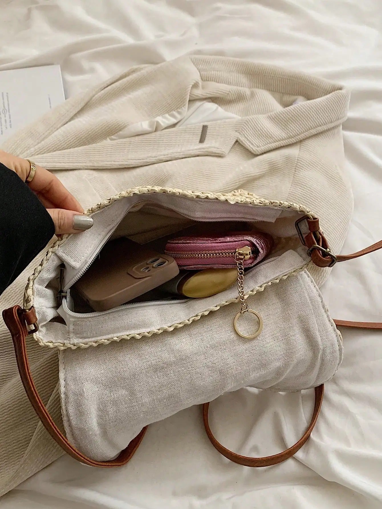 Crossbodyväska i Strå